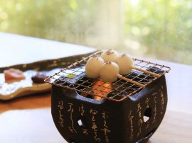 セルフで愉しむ焼き団子