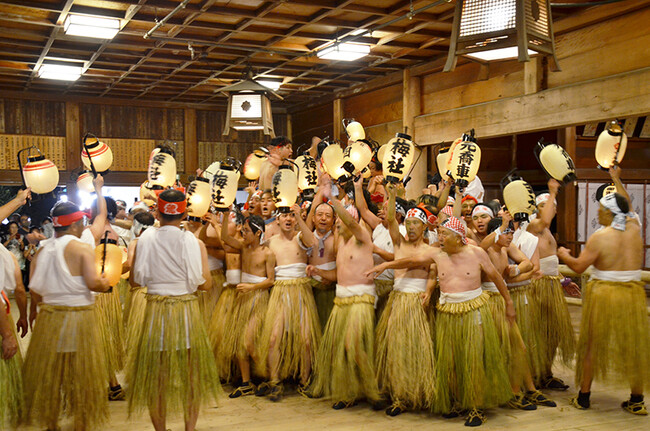 天下の奇祭！「裸祭」を開催