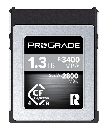 世界初*CFexpress 4.0 Type B COBALT 1.3TBを本日発売