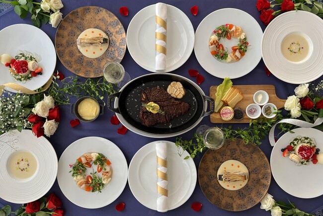 ステーキレストラン『BLT STEAK GINZA』『BLT STEAK OSAKA』にて“2023 Christmas Course”10月1日より予約開始