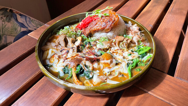 秋バテを乗り越える！旬のキノコを豊富に使用した秋のカレーがデビュー！　