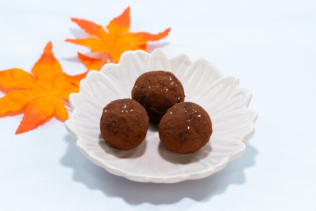 創業42年を誇るチョコレート会社の新ブランド“angelika nagatsu chocolate”から「秋の日チョコレート」を新発売