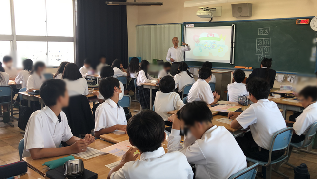 現代社会で必要とされるスキルをボードゲームで楽しく学べる『子ども未来キャリア』 大阪府摂津市教育委員会と連携し、体験授業を実施
