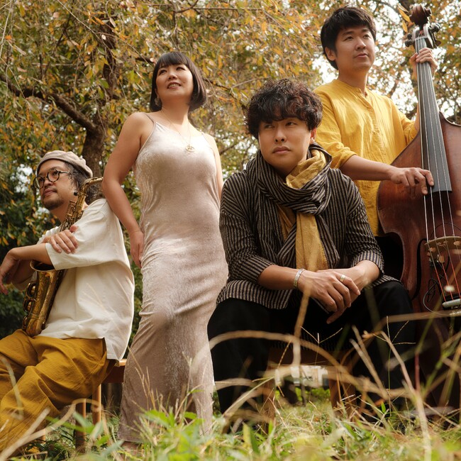 NY在住のジャズ・ピアニストで作編曲家の宮嶋みぎわが率いる歌モノユニットKYMN、初のEPを配信リリース！