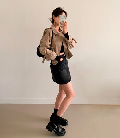 ＜Qoo10「ローファー」販売数ランキング＞秋の足元は存在感のある進化系ローファー！ボリュームソールや遊び心のあるデザインが人気