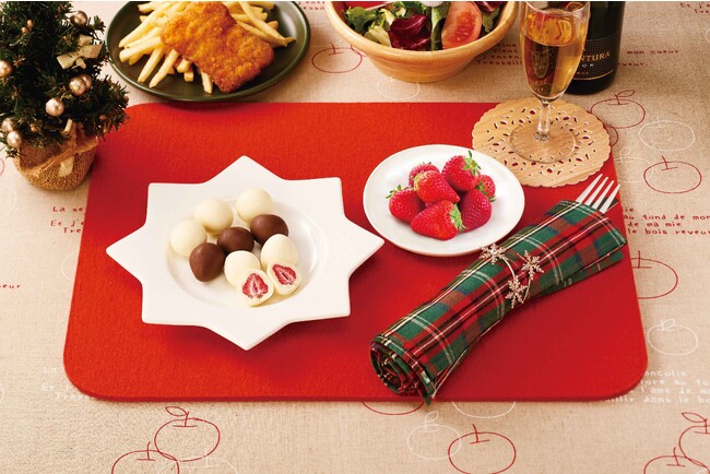 まるごといちごにチョコをたっぷりコーティング。「ストロベリーチョコシリーズ」4品を2023年10月23日(月)～順次発売いたします！