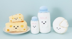乳製品のキュートな笑顔は癒し効果抜群⁉　ぬいぐるみ「にゅ！っとミルキーズ」を雑貨店Bleu Bleuet（ブルーブルーエ）で10/5(木）新発売♪