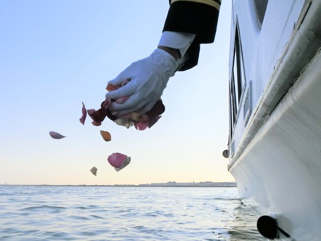 5万円で全国40か所から選べる　故人が眠る“海のお墓“　秋の散骨シーズンに代行散骨新規エリアを大幅拡大