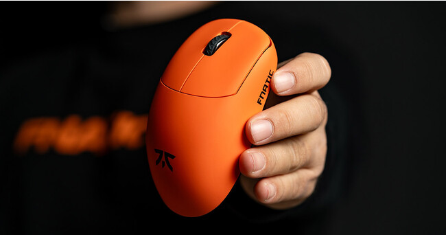 Fnatic Gear社製、4Kドングルを標準同梱したエルゴノミクスゲーミングマウス「Fnatic x Lamzu Thorn 4K Special Edition」を発表