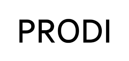 サステナブルライフスタイルブランド「PRODI（プロディ）」が「石井スポーツ Outdoor Camp Style2023 in 山中湖」に出展。色褪せしにくい特殊な素材を使った新商品が登場。