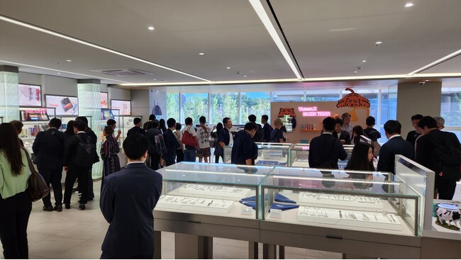 オステムインプラント、日本から歯科医師130人余りが本社を訪問・・韓国先進歯科技術を視察