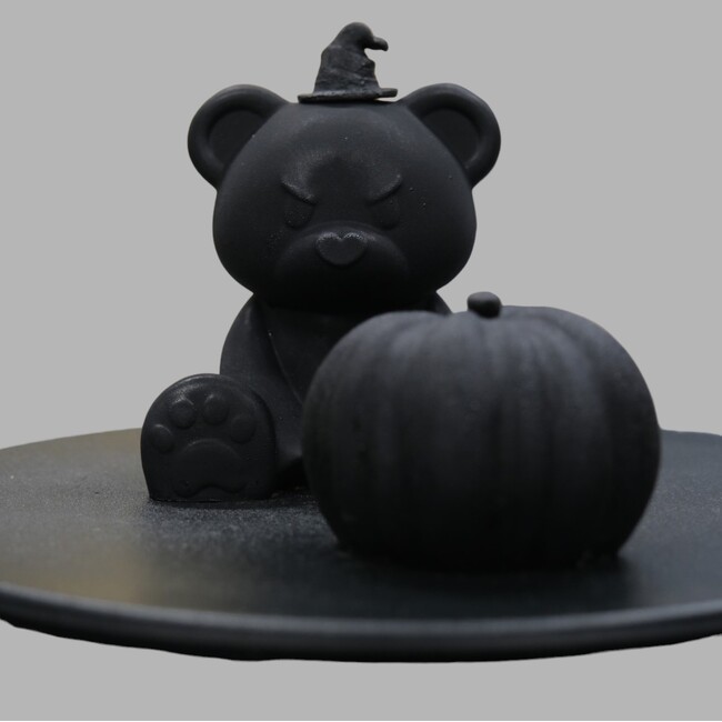 ハロウィン限定「漆黒のケーキ」は黒カボチャ＆魔女の帽子のテディベア～BLVCK PARIS（ブラックパリ）でオールブラックのパーティーを