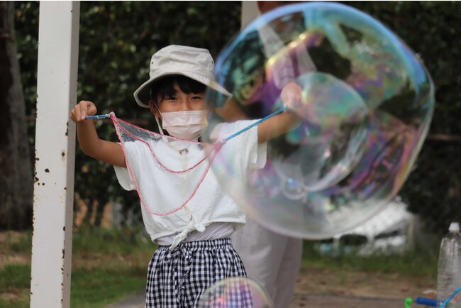 下関市内の小学生と高齢者の交流イベントを開催