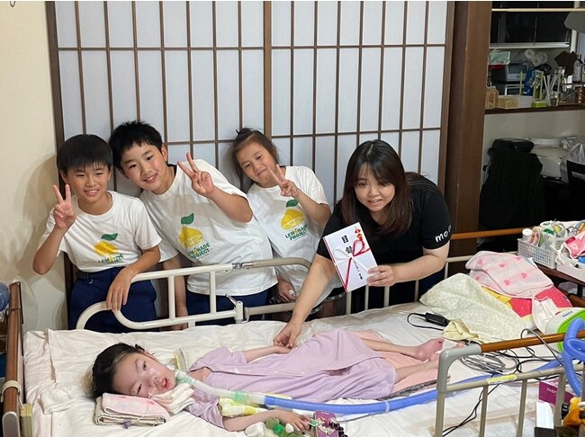 小学生が医療的ケア児を訪問