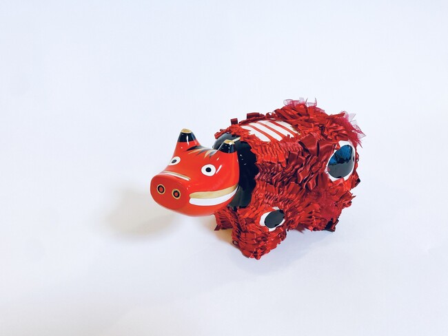 のん、Ribbonアート新作個展「のん Ribbon展-怪しくて、可愛いもの。-」 東北伝統工芸とのコラボレーション！ 「赤べこ」作品、「こけし灯篭」デザイン画を公開