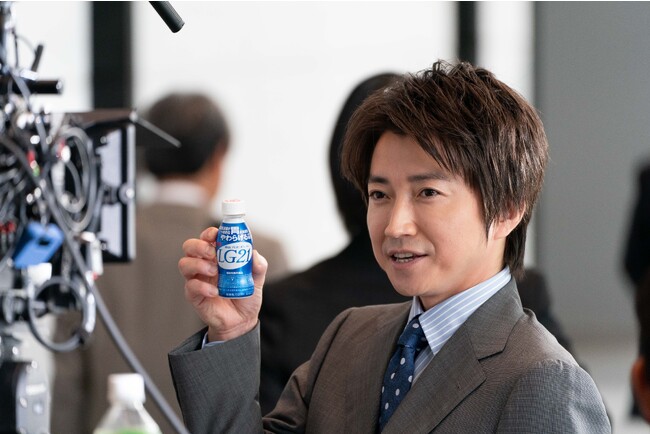 藤原竜也さん出演　明治プロビオヨーグルトLG21新CM「胃の負担対策　知らなかった」篇「胃の負担対策　知ってました」篇　10月11日（水）より全国で放映開始