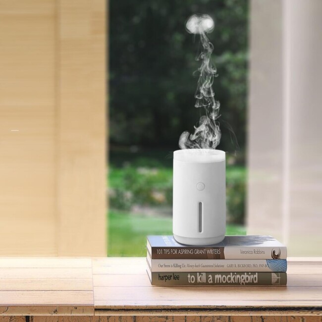 クラゲのように立ち上るミストリングが美しい加湿器「GeeJellyFish」を「Gloture楽天ストア」で販売開始