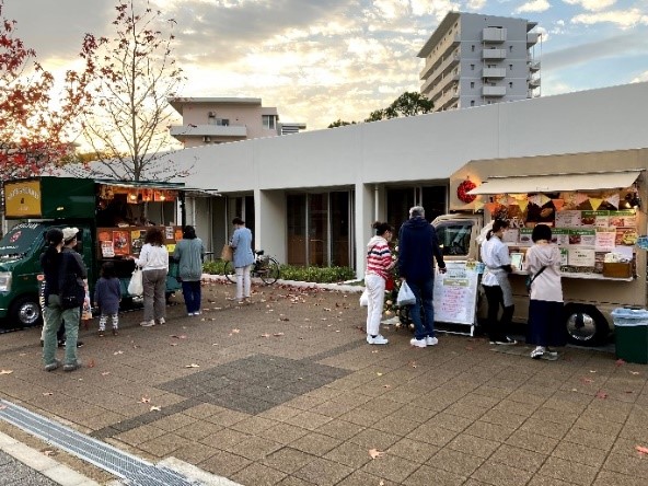 学校でキッチンカー起業体験　市立庄内さくら学園独自プログラム