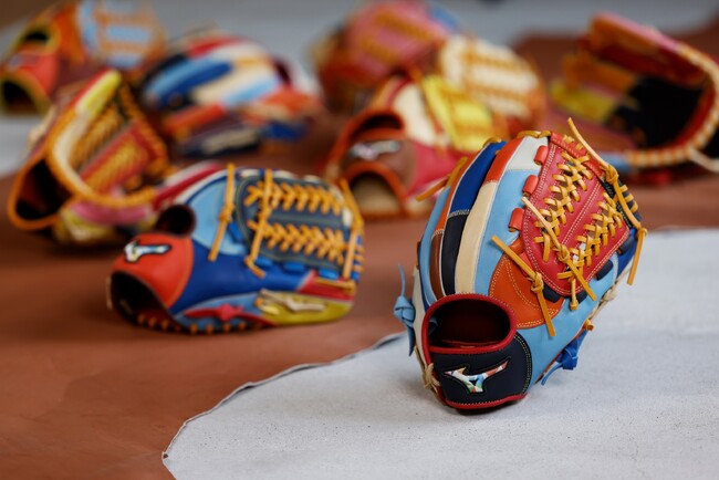 軟式用野球グラブ「TSUNAGI GLOVE」発売