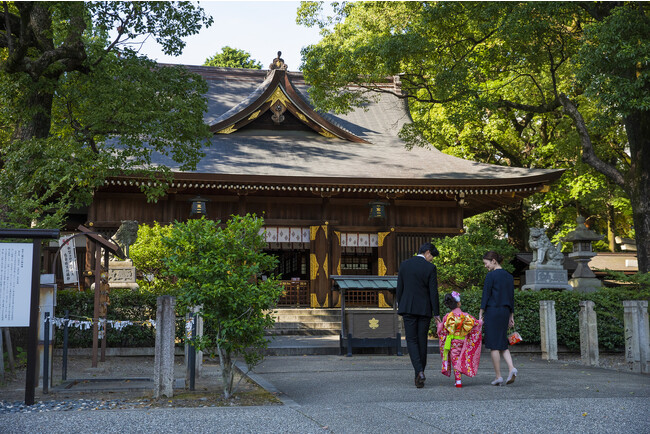 名古屋の総鎮守　若宮八幡社でのご祈祷でお子様の健やかな成長を祝う若宮八幡社×名古屋観光ホテルの七五三お祝い宿泊プラン～スタジオ撮影付きランチプランも～