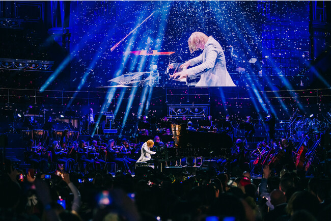 YOSHIKI ウェンブリーアリーナに続き英2大音楽の殿堂制覇はアジア人初　英ロイヤルアルバートホールでロイヤル・フィルハーモニー管弦楽団と共演
