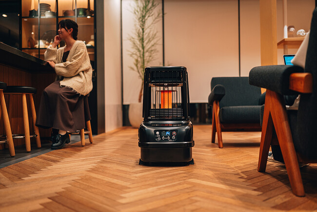 株式会社トヨトミが大型石油ストーブ『POWER HEAT』を新発売。