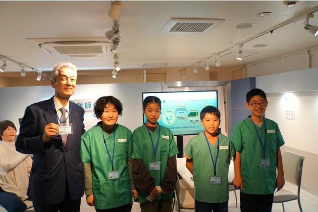 キッザニア東京に「診療所」パビリオンを期間限定出展―日本医師会