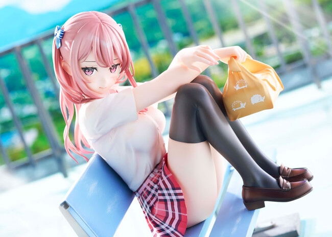 大人気イラストレーター“カントク”先生が手掛けたイラスト『一緒に食べようって約束したのに...』より、「くるみ」が待望のフィギュア化。