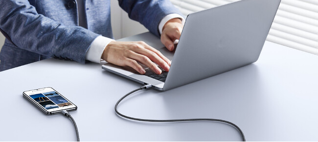 UGREEN USB-Cケーブル | USB-CやLightningポートを備えた高耐久ナイロン編組ケーブル各種販売開始
