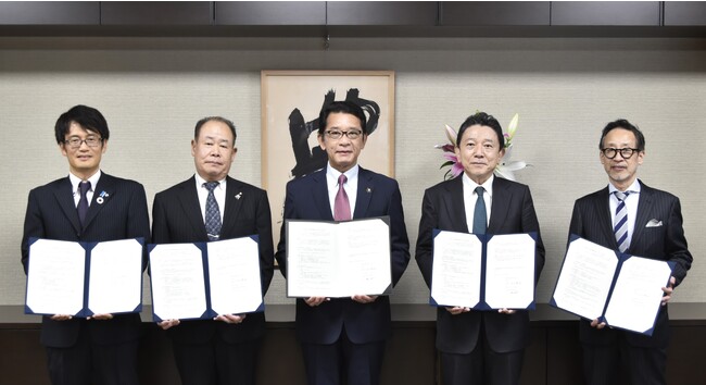 医師会、歯科医師会、薬剤師会、医療保健センターと災害時の医療救護活動に関する協定を締結