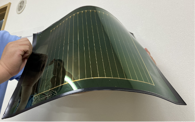 国内初、物流施設に「ペロブスカイト太陽電池」を設置する実証実験の開始を決定