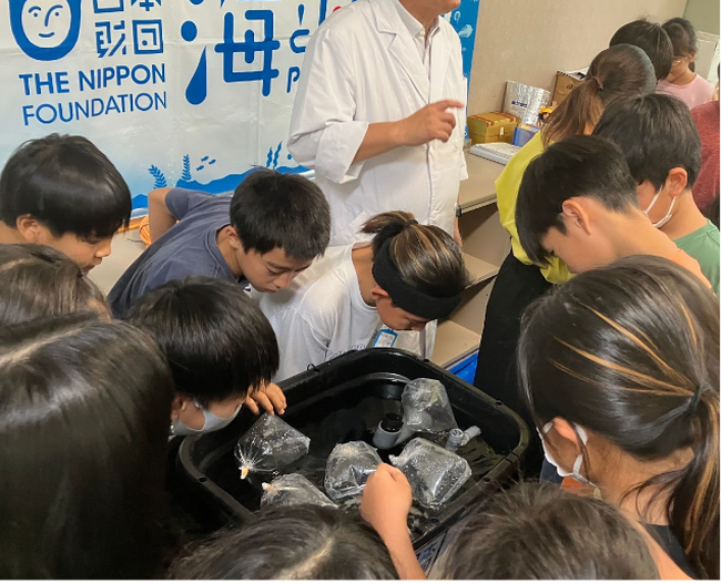 海の恵みといのちの大切さを学ぶ 陸上養殖体験プログラム「陸養プロジェクト2023」  「水槽設置授業」と「お魚受け入れ式」を開催しました!