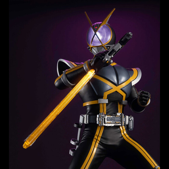 『仮面ライダー555』より、高い人気を誇る「仮面ライダーカイザ」が至高のディテール、ギミックを兼ね備えた迫力のスケールフィギュアUltimate Articleフィギュアで遂に登場。