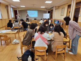 保育園向け課題改善「ホイクタス研修」の様子 保育園向け課題改善「ホイクタス研修」の様子