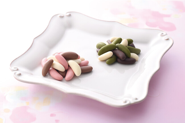 小倉百人一首の恋歌に思いを馳せたチョコあられ『想ひそめし』、秘める恋心を表現した華やかなパッケージにリニューアル！