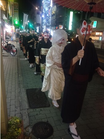 【開催レポート】株式会社ナージ、10月31日に名古屋・栄で「狐の嫁入り行列」を開催