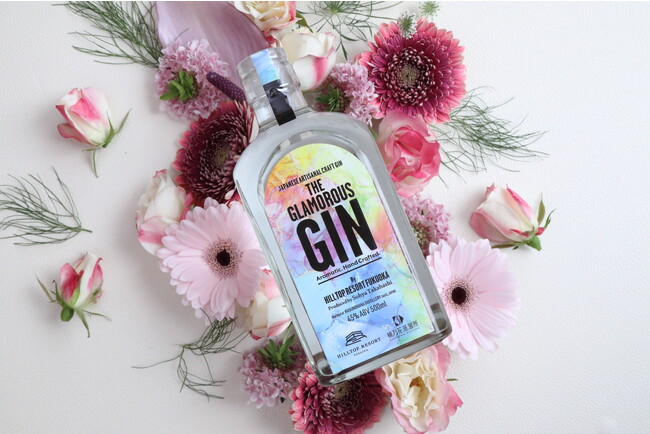 【HILLTOP RESORT FUKUOKA】楠乃花蒸留所とコラボレートしたクラフトジン「THE GLAMOROUS GIN」が誕生。11月1日（水）より、販売開始