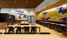 ZOZOBASEつくば3 休憩室｜破棄商材のアップサイクル アート空間