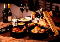 秋の夜空と共に…東京・表参道「cafe terrace & bistro Queency」にてグランピング風ブイヤベース・シチューのコースが11月7日スタート
