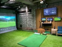 仕事前や空き時間を有効活用できる24時間無人のインドアゴルフ練習場「無人くんsuper」を千代田区九段下にオープン！