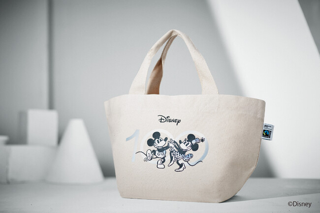 ディズニー創立100周年を祝して限定デザイン『Disney100/Beランチトートバッグ』2023年11月16日（木）新発売