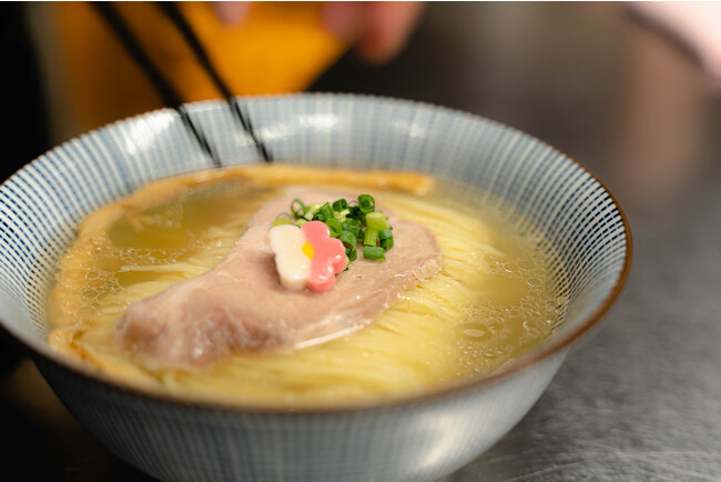 【塩ラーメン好き必見！】新宿四谷の名店『鯛塩そば 灯花』が激戦区横浜へ上陸！