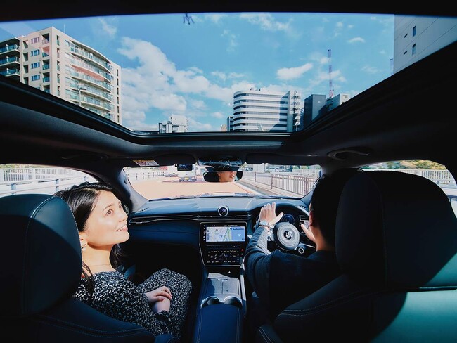東京カレンダーがイタリア高級車“マセラティ”とのコラボキャンペーンを開催！厳選した高級ホテルや一流レストランが当たる。編集長の実車体験も見どころ。