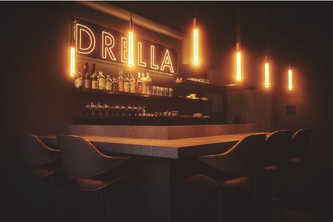 代官山「DRELLA」が会員制アートバーをオープン。予約困難店「酒井商会」の店主、酒井英彰氏がメニュープロデュース