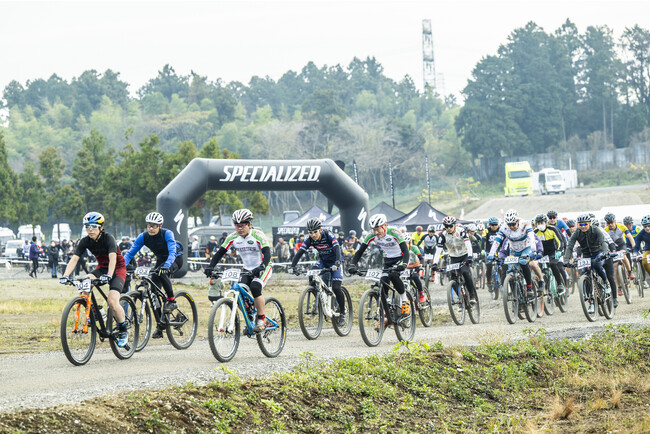 『Specialized Race Day in 木更津』を2023年12月16日-17日に開催