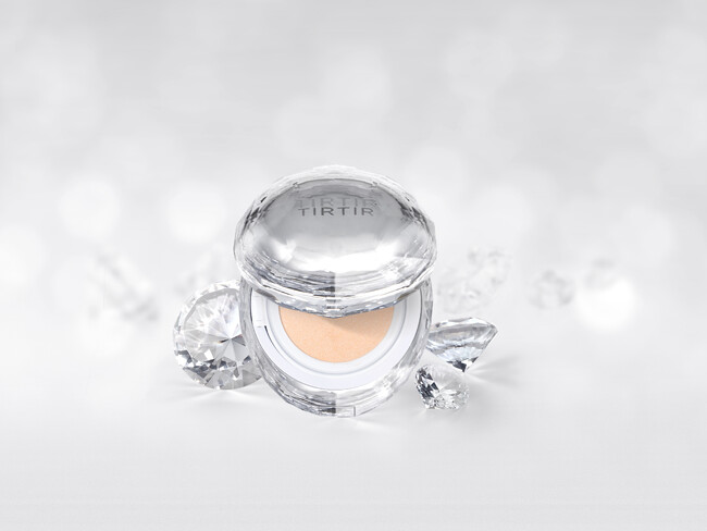 4秒に1個売れた*¹韓国コスメTIRTIRのクッションファンデーションシリーズからメッシュタイプの「TIRTIR MASK FIT CRYSTAL MESH CUSHION」が新登場！