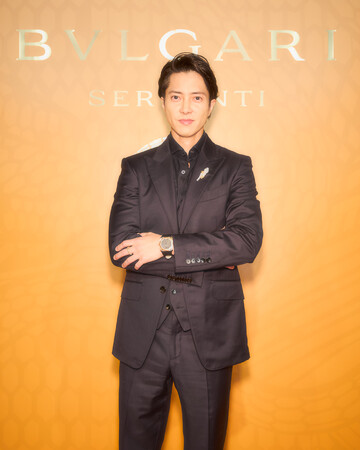 ブルガリ アンバサダー 山下 智久が来場 「ブルガリ セルペンティ 75周年 時を超えて紡がれる無限のストーリー展」オープニングパーティ