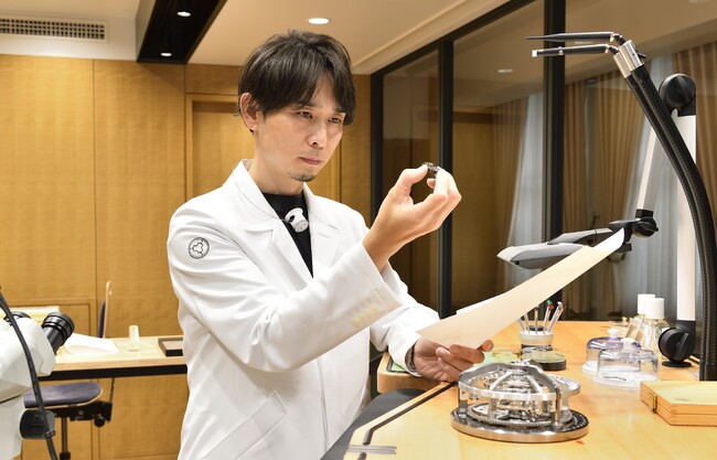 セイコーウオッチ株式会社の川内谷 卓磨が、「卓越した技能者（現代の名工）」に。