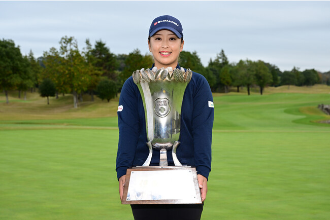西郷真央 ブリヂストンゴルフのボールでツアー6勝目！