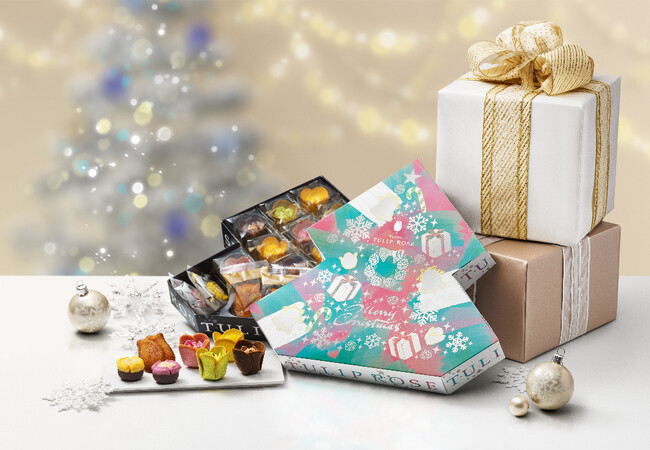 お花スイーツがあふれるクリスマスツリーに、きらめくイルミネーション缶！『TOKYOチューリップローズ』のクリスマスギフトが登場